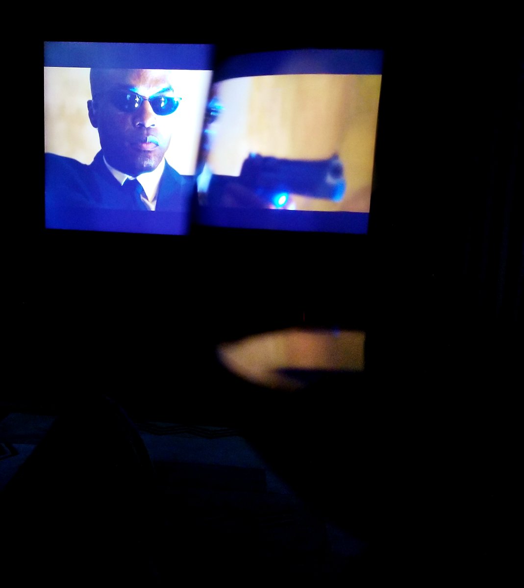 MartisMusicKit's tweet photo. A @canasfeast Barbra and the @matruxresurrections..... The perfect combination!

#Canasfeast #MartiMendenhall #MartisMusicKit #TheMatrix #MatrixRessurections #barbera https://t.co/CaVlfNSa85