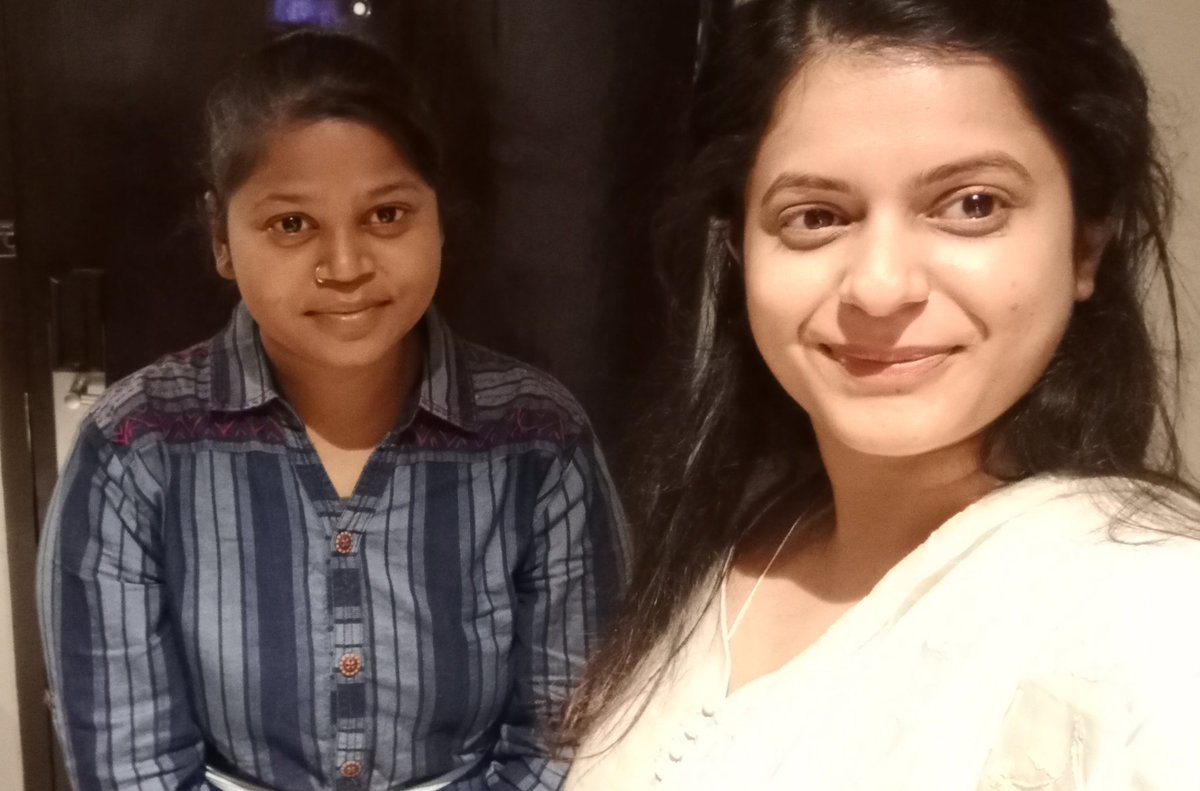 bihari_guts's tweet photo. मेरे जीवन का सबसे यादगार और खूबसूरत सेल्फी... वीरांगना आकृति जी के साथ...
#मेजरअनुजसूद
#MajorAnujSood
#HandwaraEncounter https://t.co/7HtRb0az8k