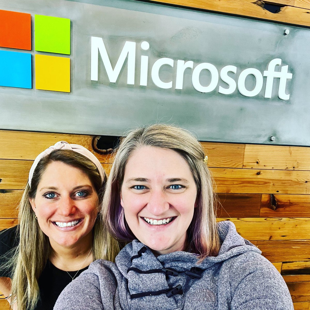 🟥🟩🟦🟨💜 Great day prepping for supporting LAUSD tomorrow! It is also this amazing MLC’s Birthday! 🥳🎉 HBD Jenny! Thanks for all you do! #MicrosoftEDU