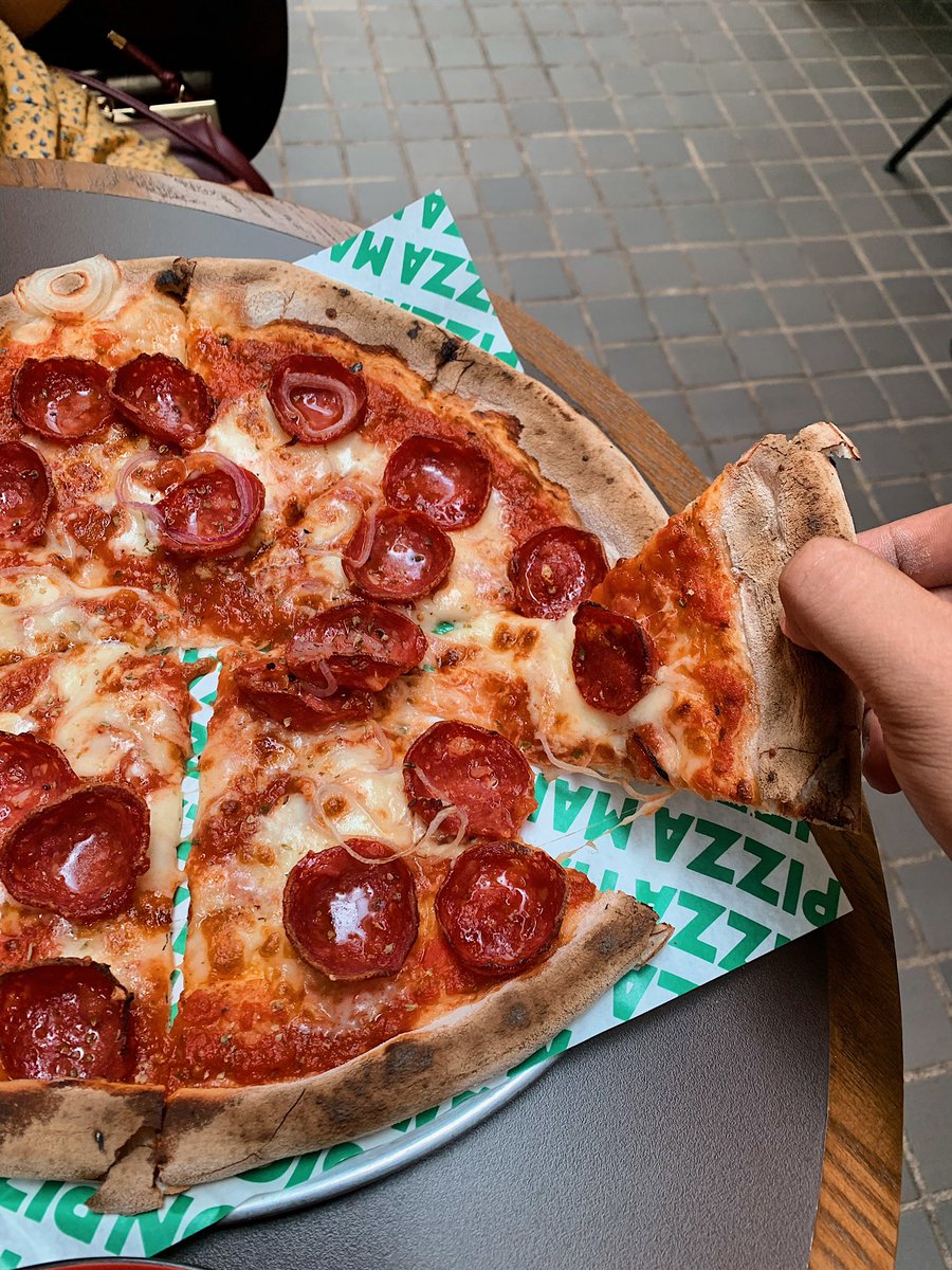 Chris Enteri tweet media