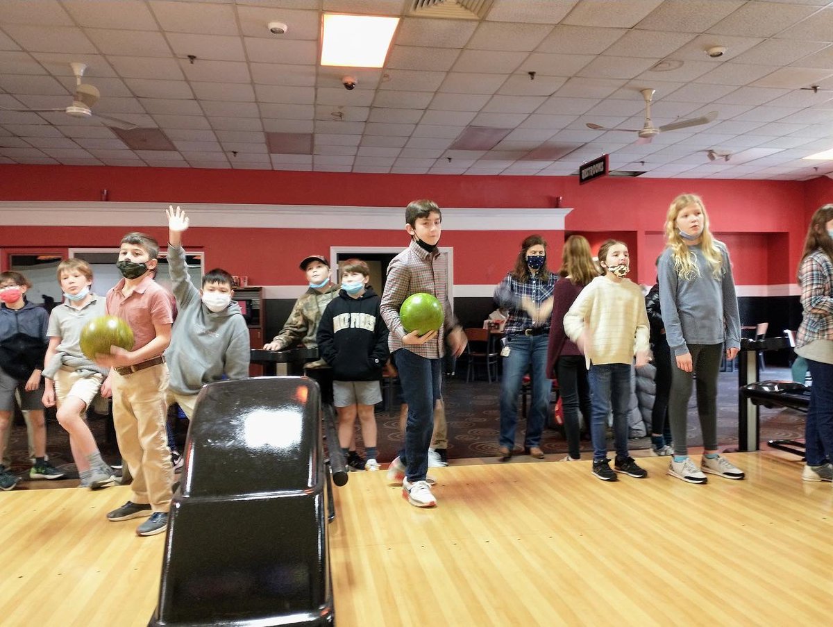 We couldn’t SPARE sharing these photos with you. Today our 5th and 6th graders went on their annual Winterfest outing to the bowling alley, while the 7th and 8th graders are looking forward to their MS Winterfest social tomorrow night. #sdsw #SDSTrips