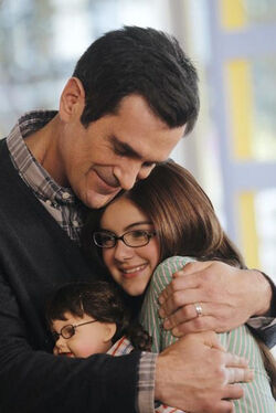 Happy birthday to my TV daughter, Ariel Winter! No matter how much older you get you\ll always be my little girl. 