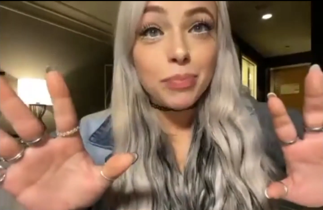 Liv_Morgan94's tweet photo. Pretty Liv Morgan π€π€π€π€
@YaOnlyLivvOnce
#LivMorgan
#IBSPORTS
#Korea https://t.co/P6WkeFDSbO