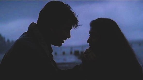 filmsandstuffs's tweet photo. any alaipayuthey fans!? ♥️ https://t.co/2faj01Jror