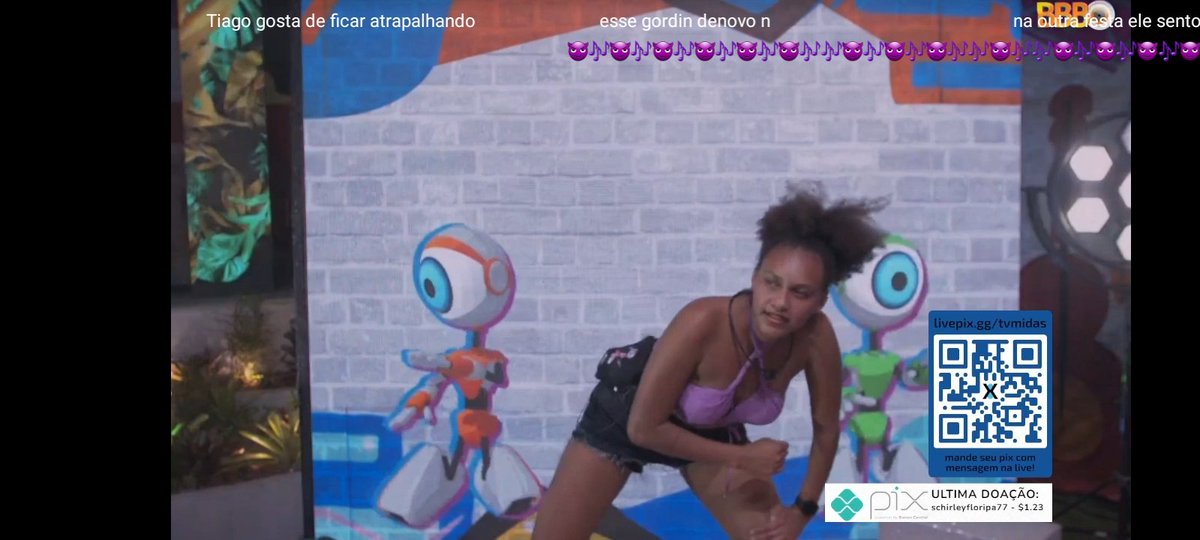 tristayne's tweet photo. O pessoal na tela reclamando do Thiago KKKKKK
#BBB22 e a jade Jade e P.A https://t.co/HKGRhvfFVg