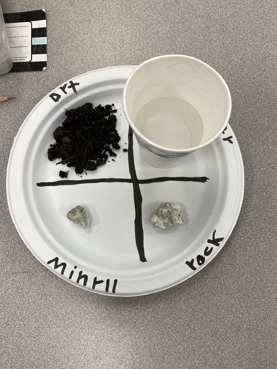 1stGradeColeman's tweet photo. Observing earth materials in science! Rocks, minerals, soil and water! 🪨 💎 💧 https://t.co/1TLuv3N5Qx