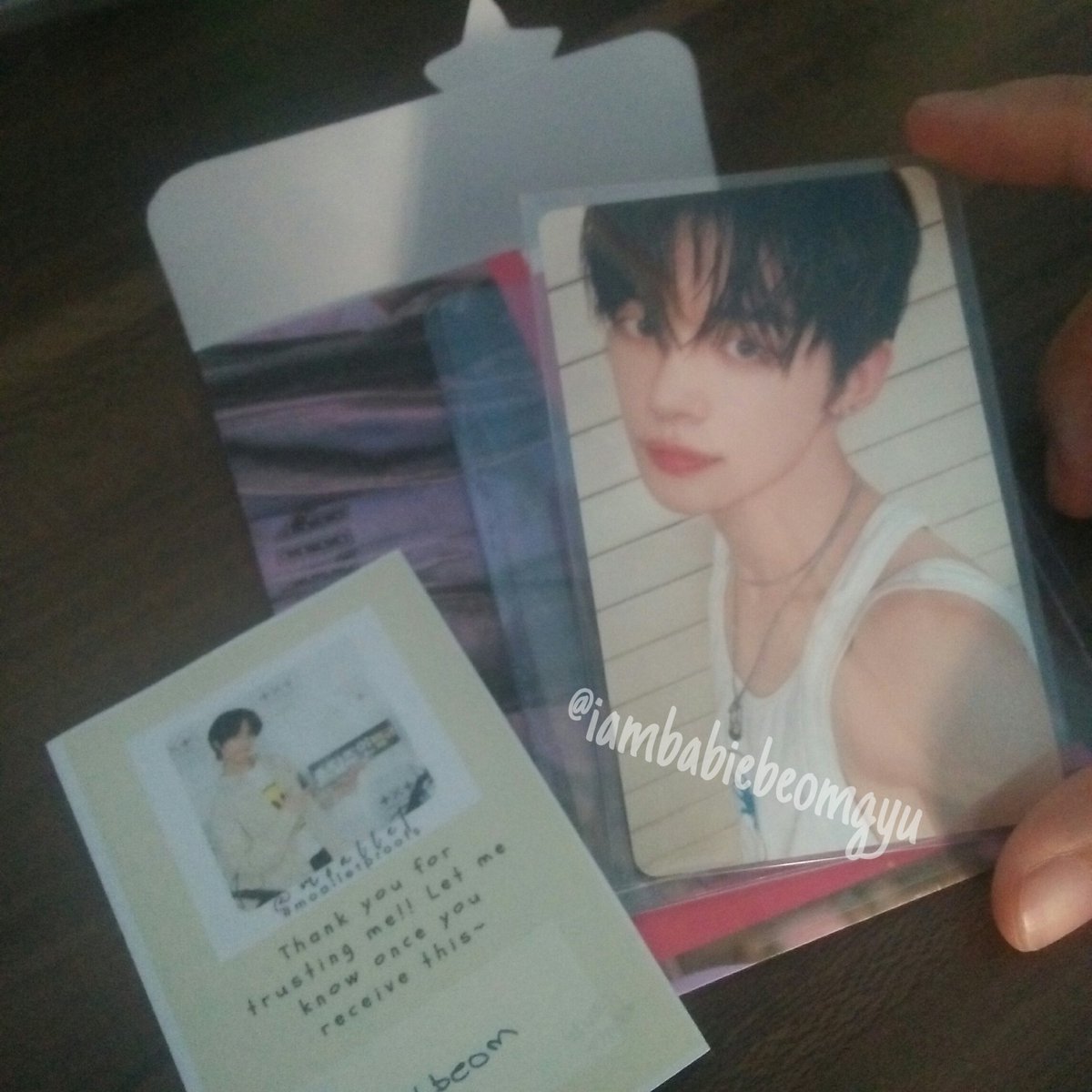 iambabiebeomgyu's tweet photo. [#moalletproofs @moallet]

Hii Yeonjun yzy foe r2 came home safely today, super bilis lang dumating ng super gwapong pc na to 😳♡♡ thank you!! thank you din kay @mineybeom for snatching me the opportunity to have this pc 😭 https://t.co/MeFCLvJzbR