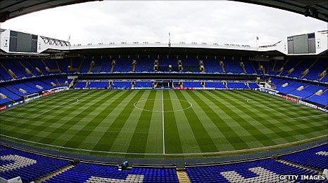 Karl_Banner's tweet photo. A football club !            A tourist attraction https://t.co/Fk21DEzSlN