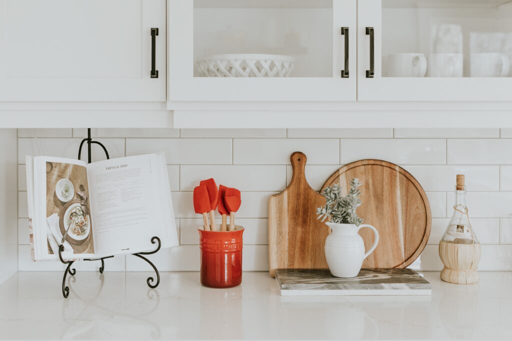 Kitchen Remodeling: 9 Reasons to Remodel your kitchen - bit.ly/3AIICHd