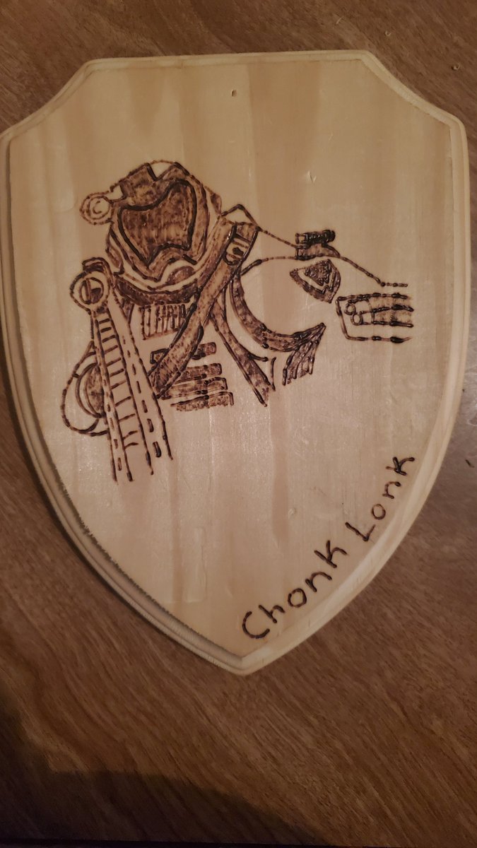 YHarmacist's tweet photo. @Warface what do you think of this plaque of The Chonky Medic (Superior Medic) I made? https://t.co/6LyrGsCySu