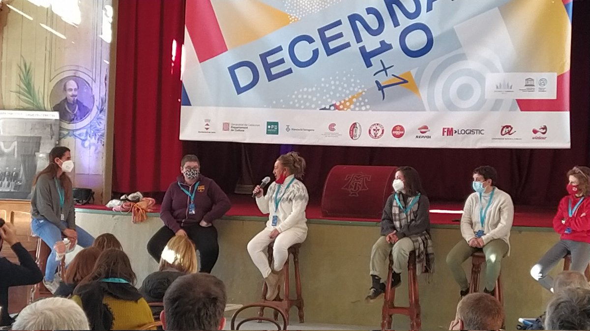 cherotgn's tweet photo. Avui la @PilarBorrero deixant el pavelló matalasser molt alt a les decennals!! @xiquetstgn https://t.co/xFMqfjSLed