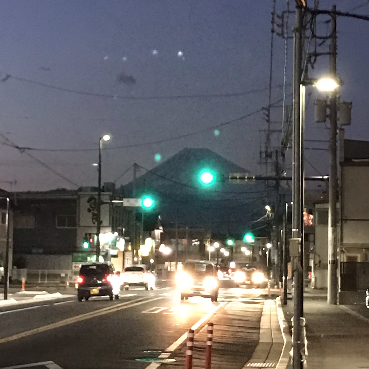 hararappa's tweet image. ファミレスで充電したあと、温泉へ。さっぱりしました。
#のってこいずっぱこ 
#伊豆箱根の13人