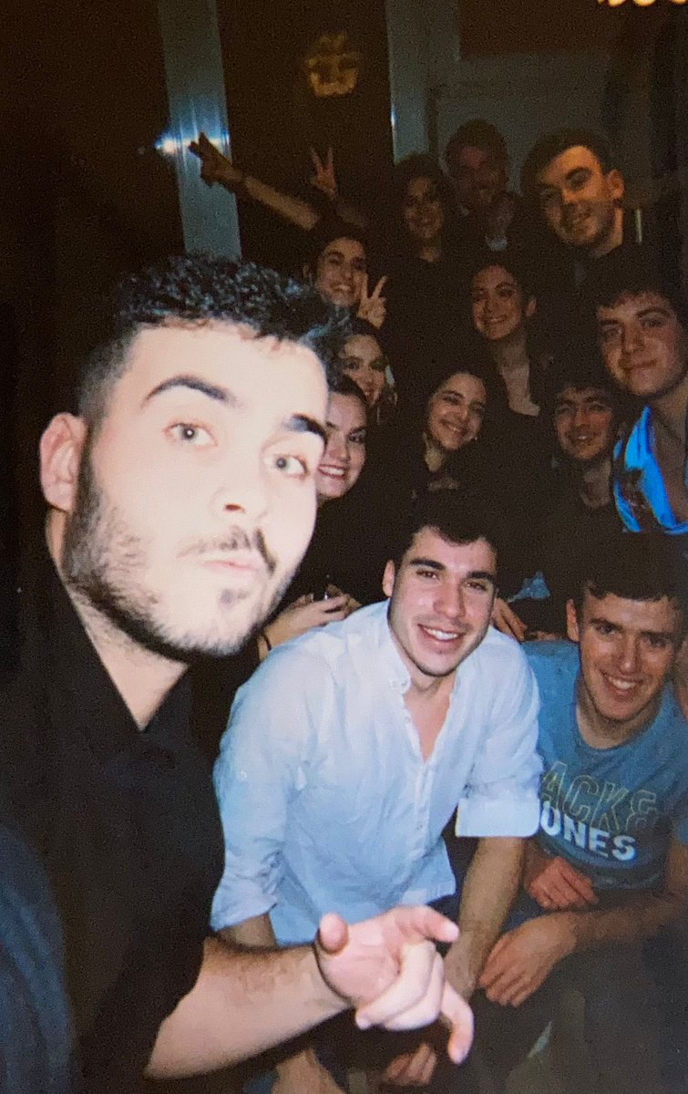 jasoneibanezz's tweet photo. Beatriz ha revelado fotitos :))) https://t.co/4hR7341hCf