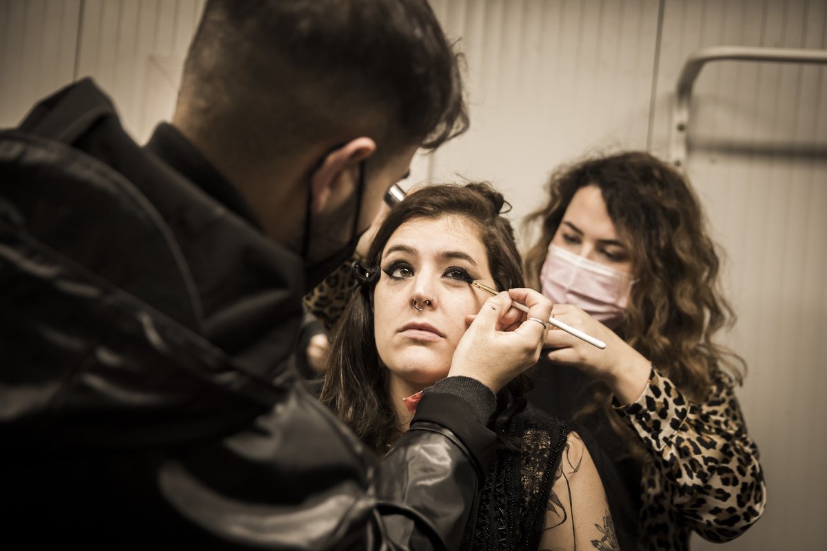 T A N X U G U E I R A S tweet media