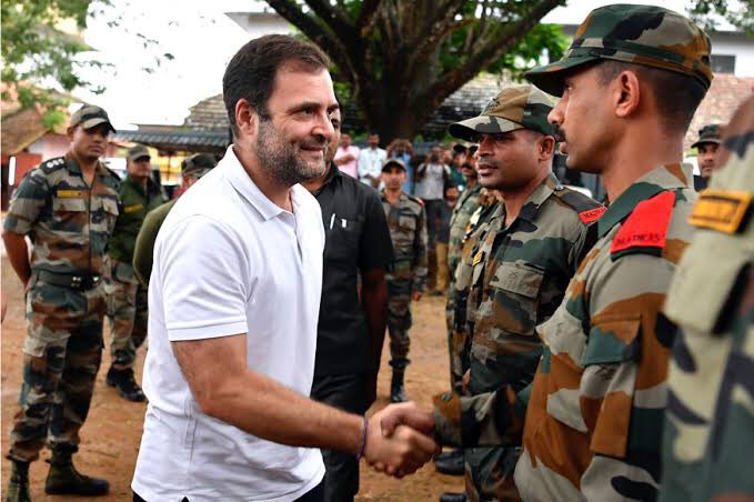 mayank_sxn's tweet photo. Rahul Gandhi has always supported Army students.

#JusticeForArmyStudents https://t.co/qO1Zg3sHjc