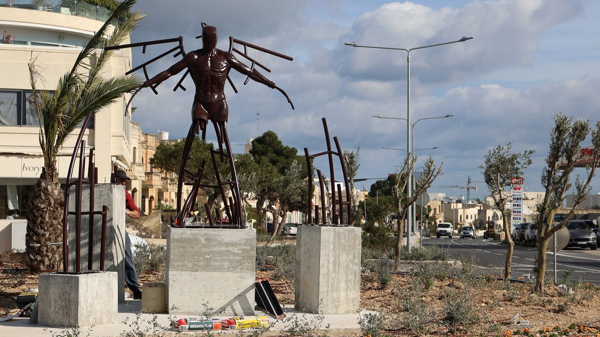 InfraMalta's tweet photo. The Guardian Angel, a new public art by Jennings Falzon, in one of the new #CentralLinkProject roads in #Attard. #SustainableInfrastructure #SupportingTheArts https://t.co/foAwrlQyPG https://t.co/7n6s3DXjrB