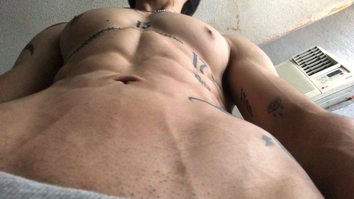 cevallosSX's tweet photo. Quién le de RT más ❤️ les llegará una fotito mia asu privado 🙈 https://t.co/AlnmcOtM0m