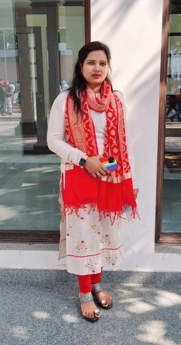 socialist_seema tweet picture