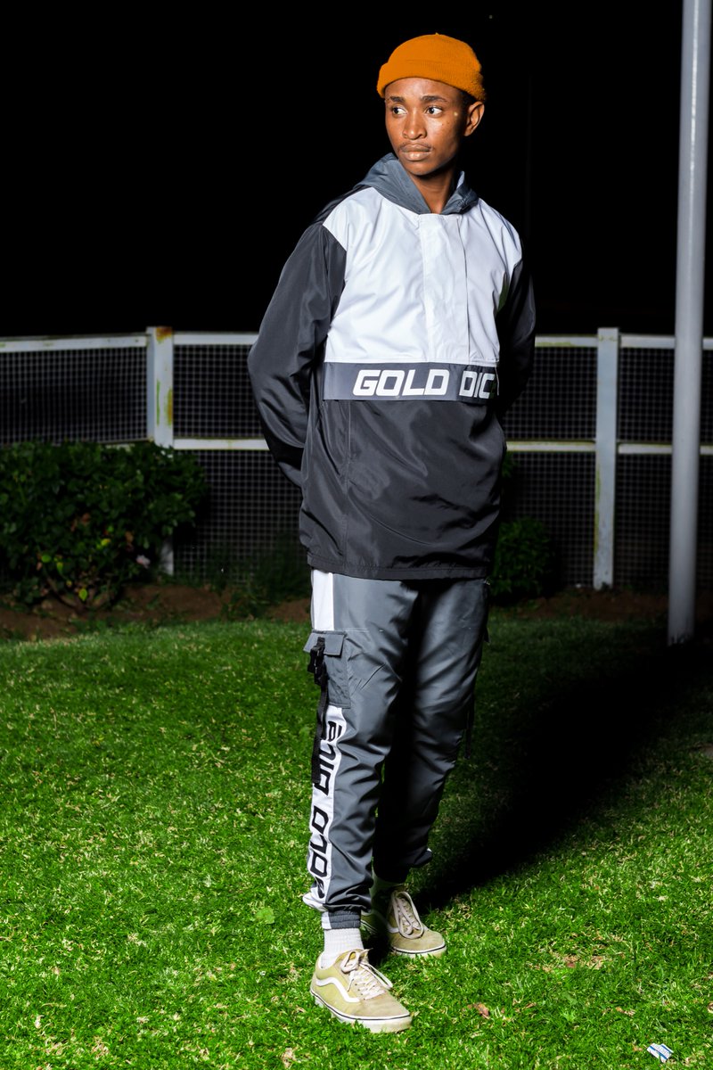 Golddicestore's tweet photo. Gold Dice Cargo wear 🌍❤️🙏🏼🚀🔥

Price list : 
👕 - P450 
👖 - P330 

Contact us : 

📲 74539472 /72355084 (WhatsApp)
 
📸 - Adroit Productions
📍 - Engen Thamaga https://t.co/cg8OzNMQwK