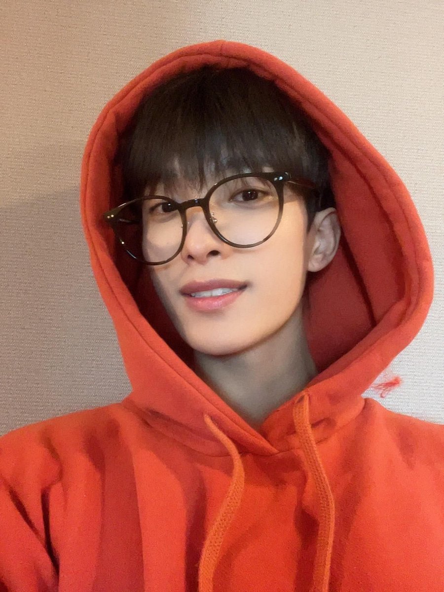 dkzones's tweet photo. ⚔️: 🍊 https://t.co/ZOeWnvSW3k
