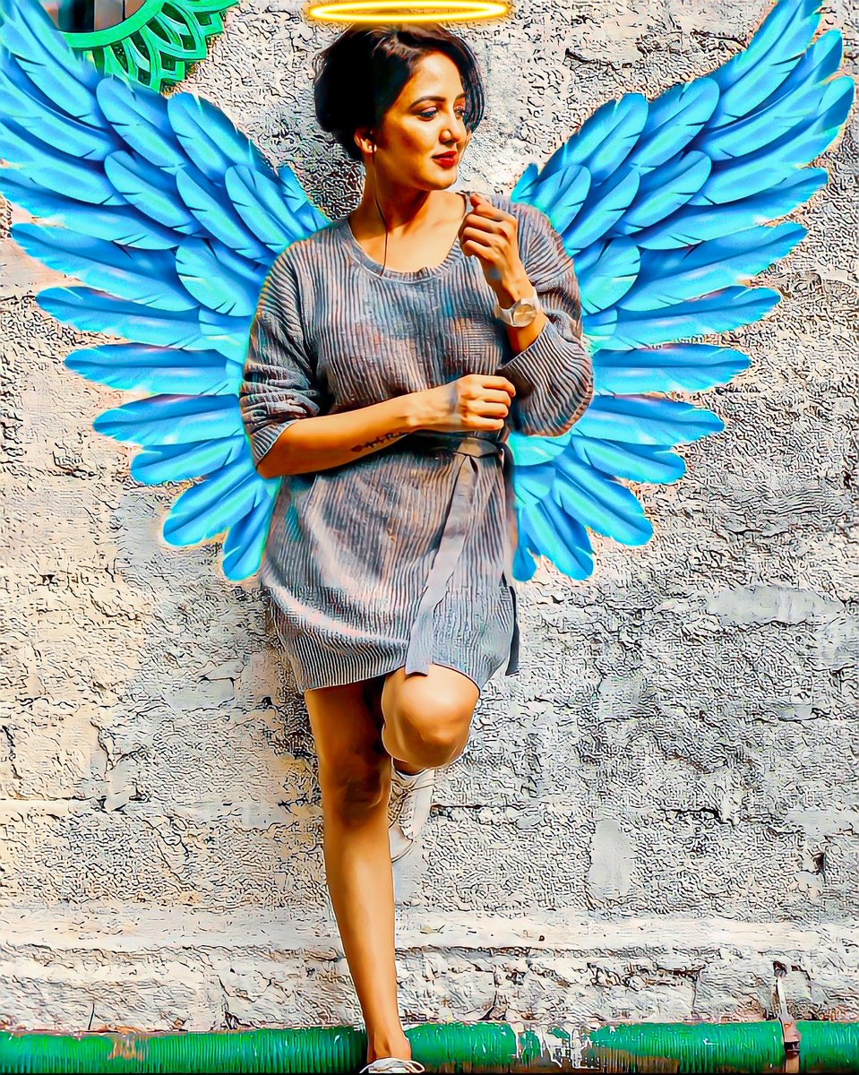 chutty_payyan_'s tweet photo. My angel 😘👸👼
#Pavni 
#WeLovePavni 
#PavniReddy 
#BiggBoss5Tamil https://t.co/UfZQy37f61