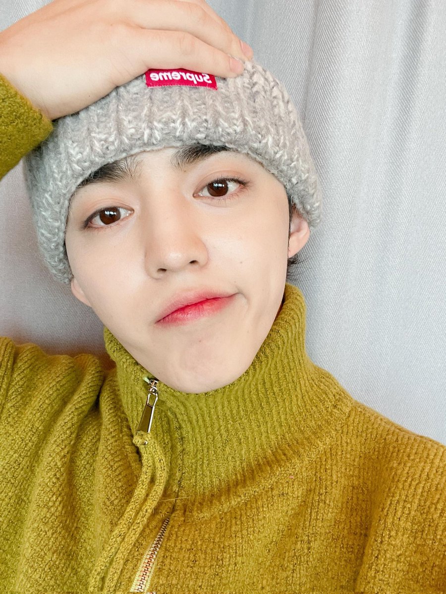 allurement_COUP's tweet photo. 아도랏다 승철아 설날선물 한번 거대하다 https://t.co/5oHSvdEdEi