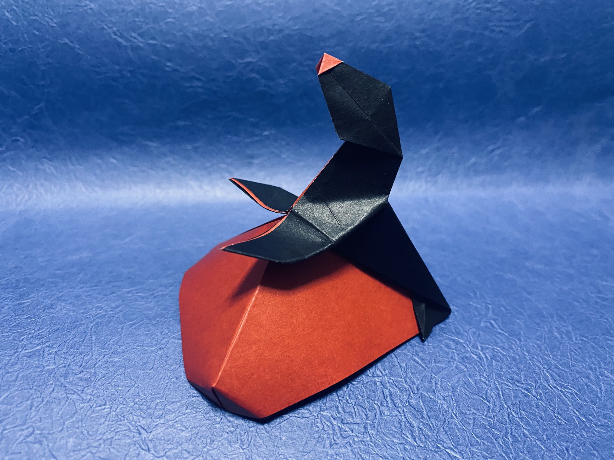 ゴルゴ13 オットセイ 折り紙 岩の上のオットセイ です かなり創作初期の作品です 簡単な作品なので 折紙コンベンションの講習などで 余った時間に教えていた覚えがあります この頃から インサイドアウトに目覚めていたんだ と実感 ゴルゴ13 オットセイ 折り紙 岩の上のオットセイ です かなり創作初期の作品です 簡単な作品なので 折紙コンベンションの講習などで 余った時間に教えていた覚えがあります この頃から インサイドアウトに目覚めていたんだ と実感