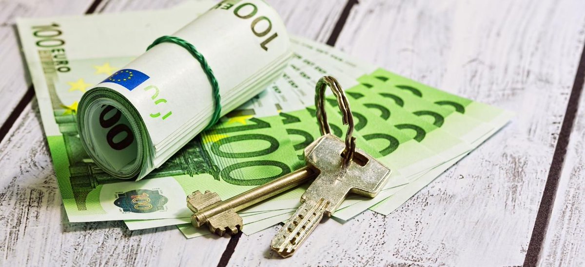 C21_Maurepas's tweet photo. Dans un bail d’habitation, peut-on prévoir que le locataire paiera un an de loyer d’avance ?
La réponse ici ⬇

#Location #Bail #Loyer https://t.co/ujDCYju4dF https://t.co/P3wgVoMgBa