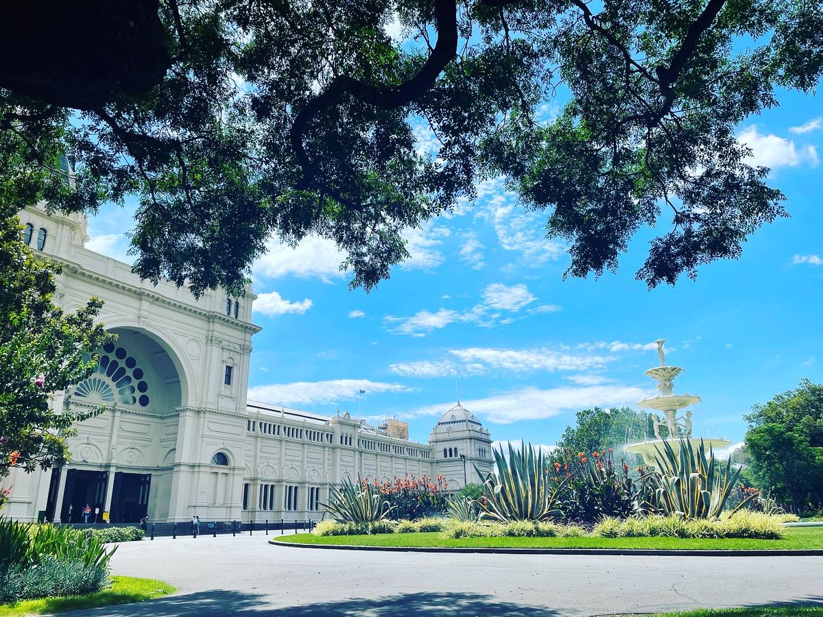 Melbourne looked very pretty and felt very gross yesterday. I snapped this nice pic and was enveloped in a cloud of thousands of white butterflies (no pics because I was entranced by the moment. And Yes. I know the butterflies rise when the sprinklers go on). Still magic.