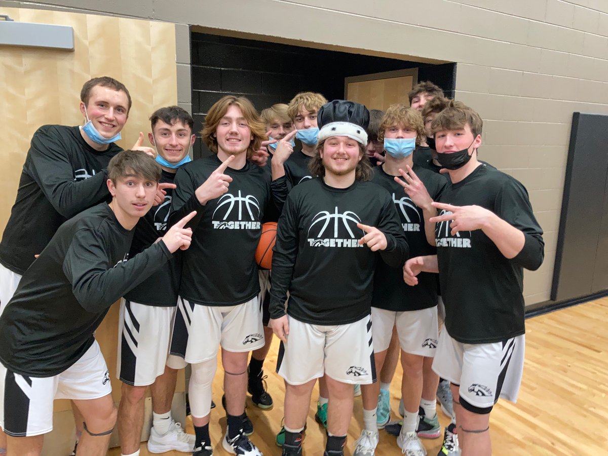 DansvilleBBall's tweet photo. The boys gather around King Stec as Nate was crowned homecoming king just before the game last night. #AggieRoyalty https://t.co/lqzw77y9od