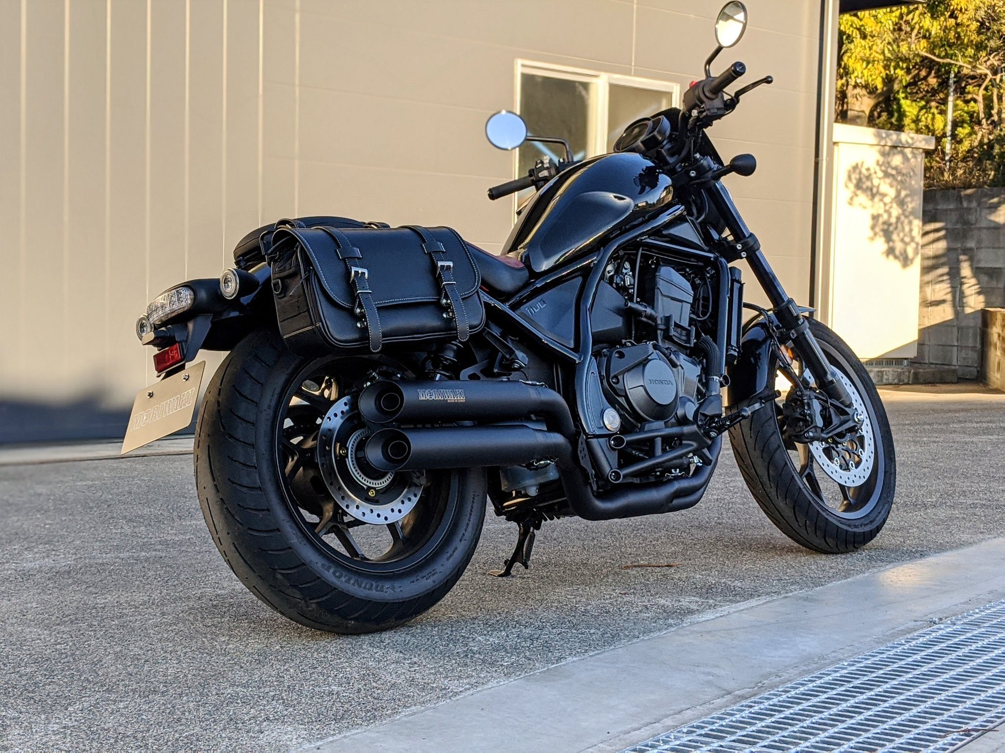 レブル1100 モリワキマフラー www.expressinter.com