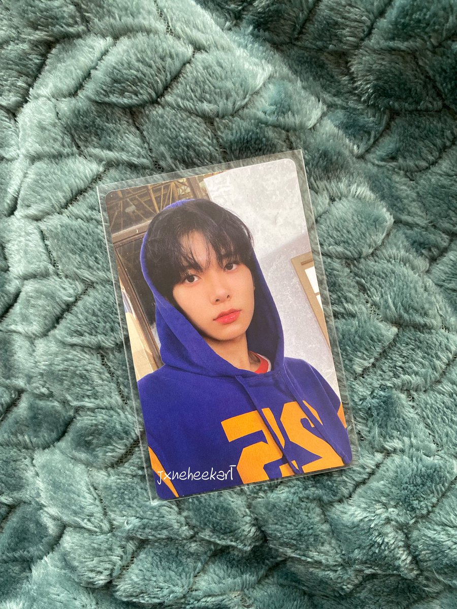 yeonheez_'s tweet photo. =͟͟͞͞˳˚॰°ₒ৹๐ 121421 | #jxnekart
— d:d hee charyb essential (hee hoodie ess)
˖◛⁺⑅♡ @cartnihana #CHNFeedbacks https://t.co/6OymRs0XCz