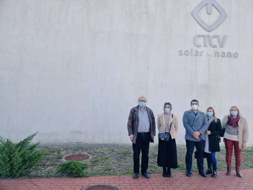 O Centro Tecnológico da Cerâmica e do Vidro recebeu a LISTA RA. Uma oportunidade para identificar oportunidades, barreiras e desafios para que as ESCT desempenhem a sua atividade orientada para os seus clusters.
Juntos somos mais Engenharia!

Vota LISTA RA!