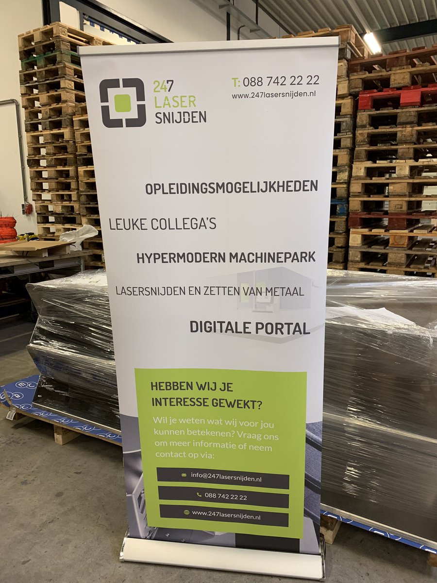 pgvdburg's tweet photo. Ook bij de open dag van de OBS groep aanwezig. Werken in de techniek? meld je maar aan bij @WSPzhc of @debinnenbaan https://t.co/WUg9JUEY1I