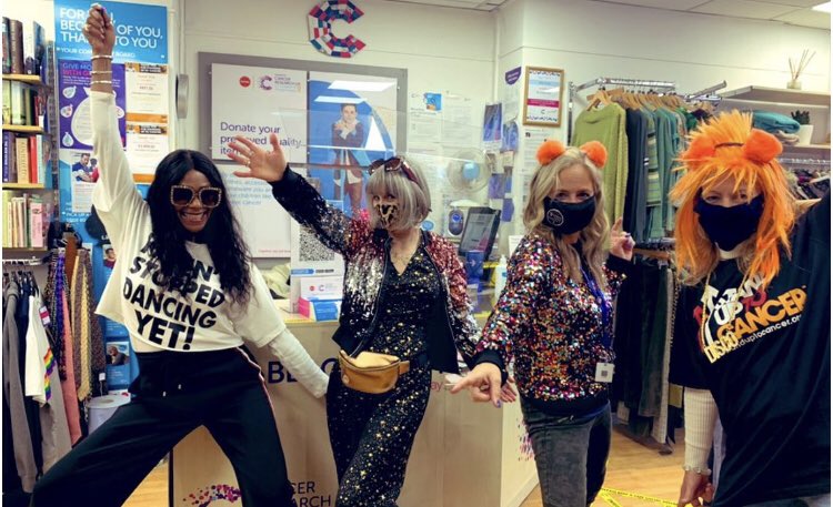 CrukDerbyAlvs's tweet photo. Why you should become a volunteer in our fantastic shop:
🔹 Make new friends 😁
🔹 Grow your confidence 📈
🔹 Gain new skills and experience 📓
Become a volunteer today: https://t.co/F3UroIKjUU https://t.co/Uj9Ffze5K9
