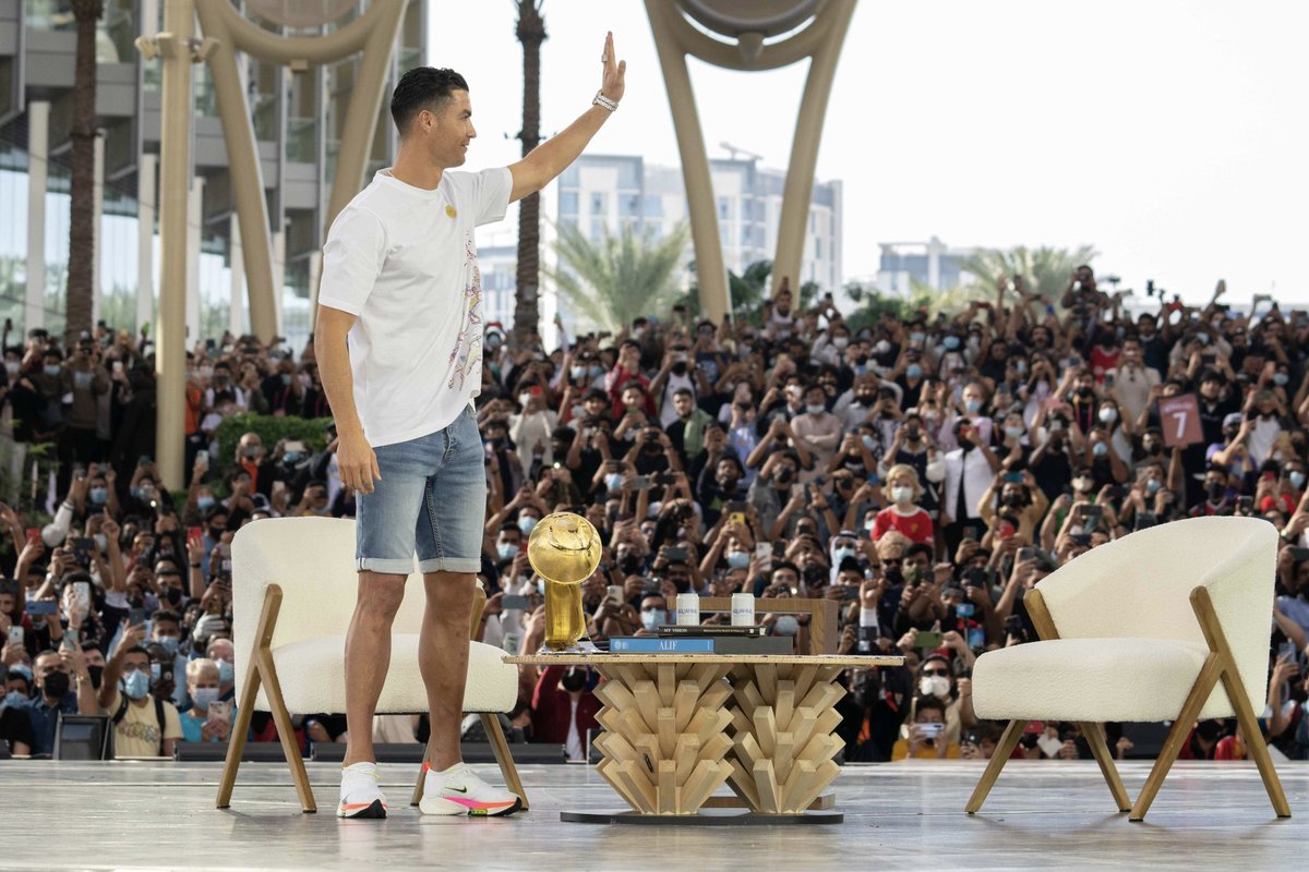 Cristiano Ronaldo tweet media