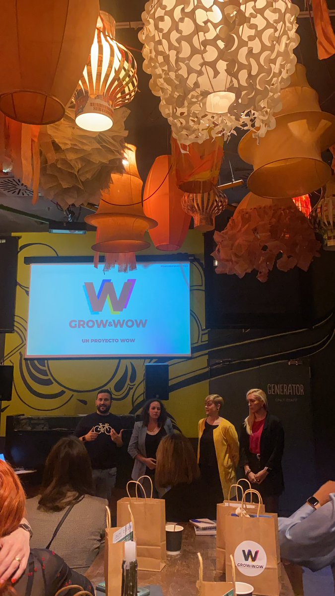 Hablan los ponentes 👏🏼
<a href="/rubenconsultor_/">RubénConsultor</a> 
<a href="/montseperez_mkt/">🎯Montse🎯</a> 
#lauracreative
#marolmedo
👉🏼<a href="/growandwow/">growandwow</a> 

#emprendimiento #emprende #eventomarketing