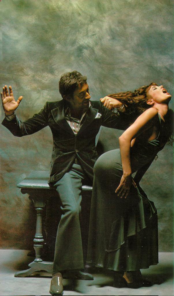 _sinesapiens_'s tweet photo. Sergei Gainsbourg &amp; Jane Birkin by Francis Giacobetti for Lui, December 1974 https://t.co/Ana3jt08xL