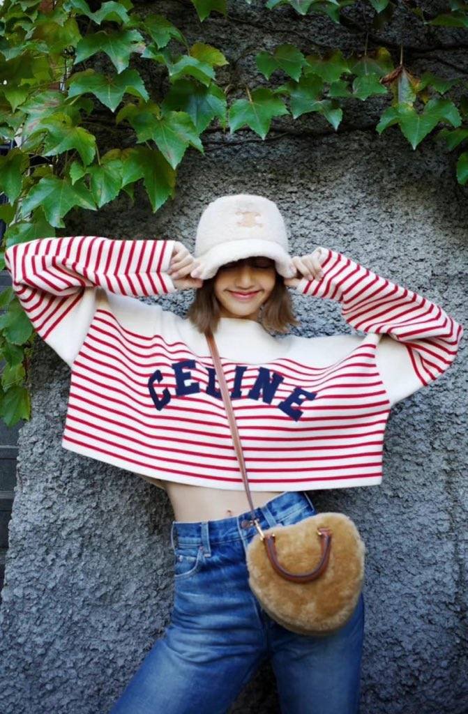 New blogs about 블랙핑크 리사.

99. m.blog.naver.com/youme_____/222…
100. m.blog.naver.com/jeeyha/2226344…
101. m.blog.naver.com/fenergy12/2226…
102. m.blog.naver.com/liliisthebest_…
103. m.blog.naver.com/youme_____/222…
104. m.blog.naver.com/aneczka/222634…

#리사 #LISA #블랙핑크리사 #LALISA #MONEY