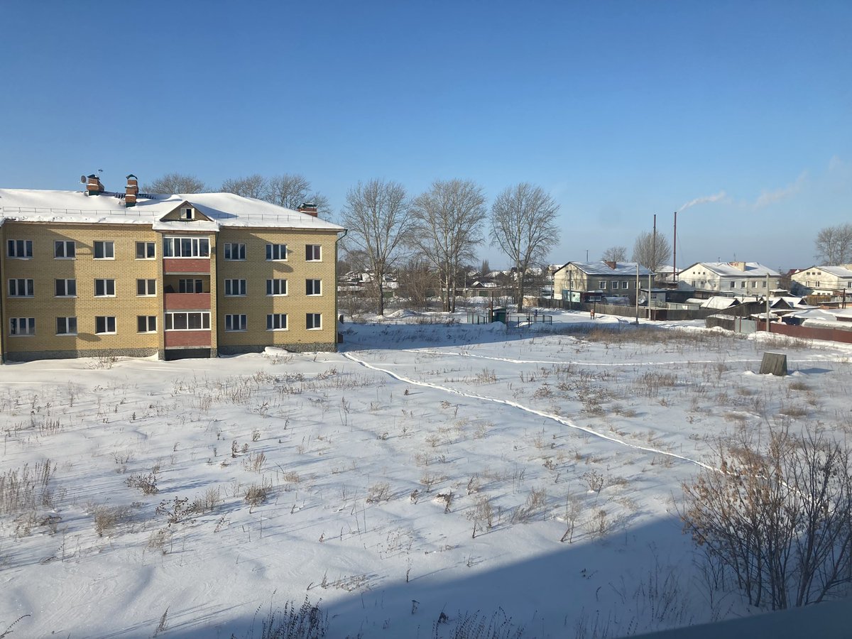 NikitaPost's tweet photo. Typical view from a window in a rural Russian outback in winter #winter #winter2022 #january #january2022 #russia #siberia #cold #frost #snow #sky #beautiful #pretty #photooftheday #trees #houses #love #winterphotography #goodday #clearsky #bluesky #wintersky #weather #coldly https://t.co/sUwr4jitYD
