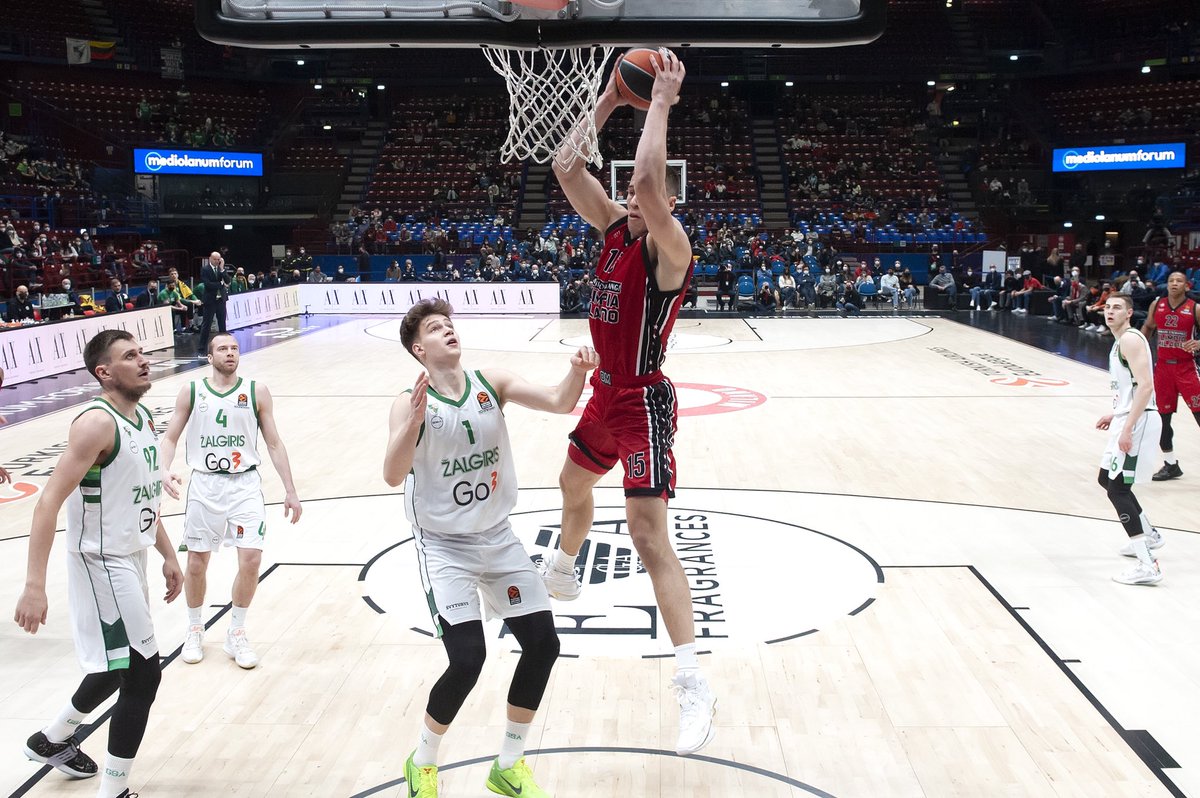 OlimpiaMI1936's tweet photo. Olimpia’s defense and effort won the game over Zalgiris 65-58 ⚪️🔴➡️ https://t.co/ab7AQr8ptz

📊 Daniels e Hall 12, Rodriguez 10, Bentil 7, Hines e Melli 6, Delaney 5, Tarczewski 4, Datome  3

#insieme #EuroLeague #AXMZAL #ForzaOlimpia 
@EuroLeague https://t.co/vgFfD5i8rC