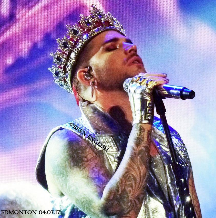 FoxVegas's tweet photo. HAPPY 40th BIRTHDAY, ADAM!
Wishing you the best birthday ever, @adamlambert! 💖 ✨🎉
My photo from your QAL concert in Rogers Place, Edmonton AB 04.07.17 👑
#happybirthday
#adamlambert #myconcert Adam Lambert
Source https://t.co/oByUOepneH
Photo Bren English https://t.co/RYLPgViiXi
