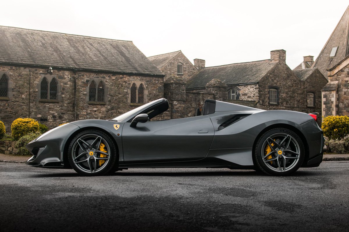 Our Spidey Senses are tingling🕸 It’s a Pista Party at Hillmoren with this tastefully spec’d Spider with just 300 miles now entering our showroom🇮🇹 
#Ferrari #supercar #luxurylifestyle