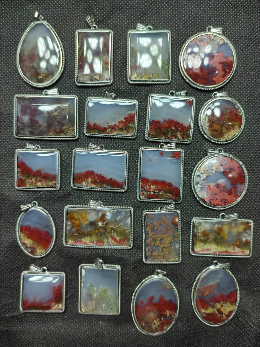 DzoelStone's tweet photo. Moss agate pendant, contact me if anyone is interested in this https://t.co/RVAjhNhpLg