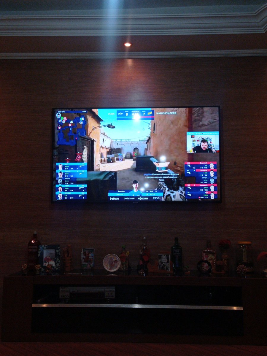 _iagom95's tweet photo. Que partida do @mibr , @brnz4n amassando demais!!! https://t.co/JhnZDEGkzq
