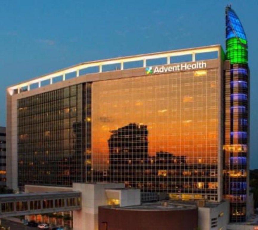 JohnRTMonsonMD's tweet image. The stars behind the First Annual Update in Gastroenterology. Great event, great speakers. ⁦@TeresaDebeche⁩ ⁦@JustinKellyMD⁩ ⁦@DrHasan_Orlando⁩ #irtezainayat ⁦@AdventHealth⁩ ⁦@AdventHealthCFL⁩ #DHSI