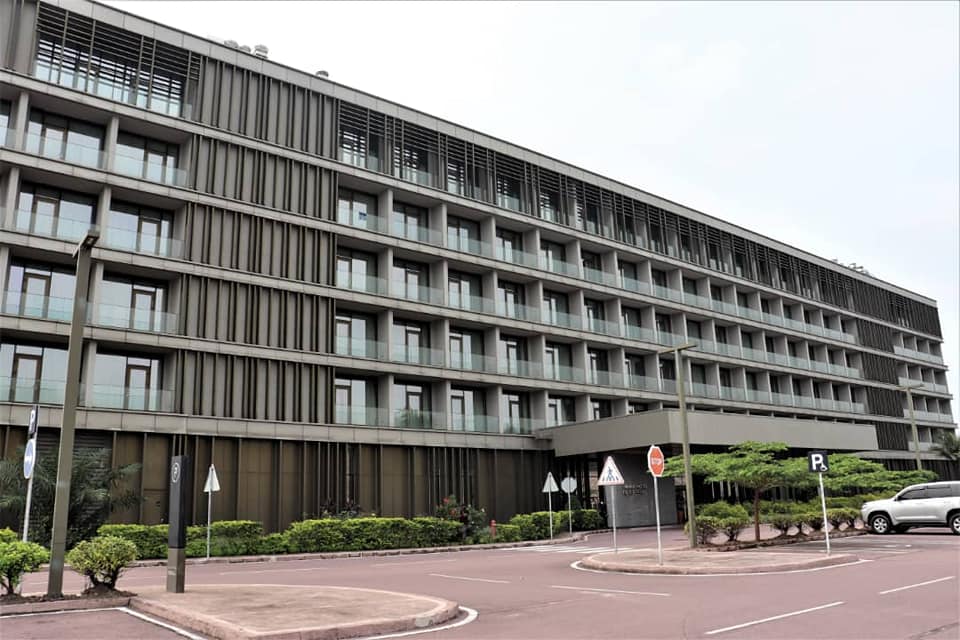 date_africa's tweet photo. 🇨🇬Congo : Mission de contrôle et d'évaluation du grand hôtel de Kintélé par l'administration du Tourisme conduite par Madame le Ministre du Tourisme et des Loisirs, en présence de Mme la Présidente du conseil municipal, Maire de la commune de Kintélé.
#utdacongo #utdatourisme https://t.co/80IUyebh0r
