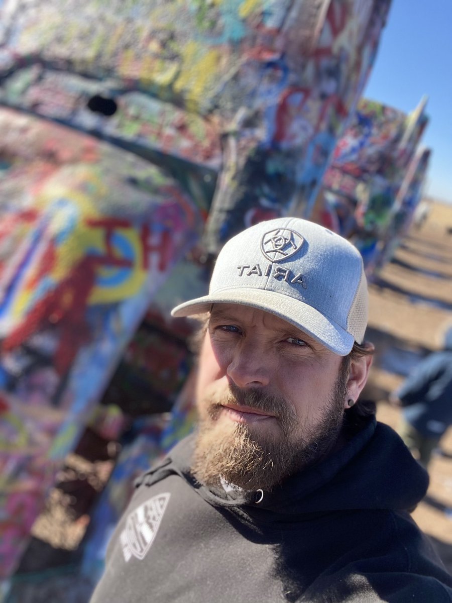 BoothSteve33's tweet photo. During travels stop by to see the Cadillac Grave Yard https://t.co/dizW4NG2MW