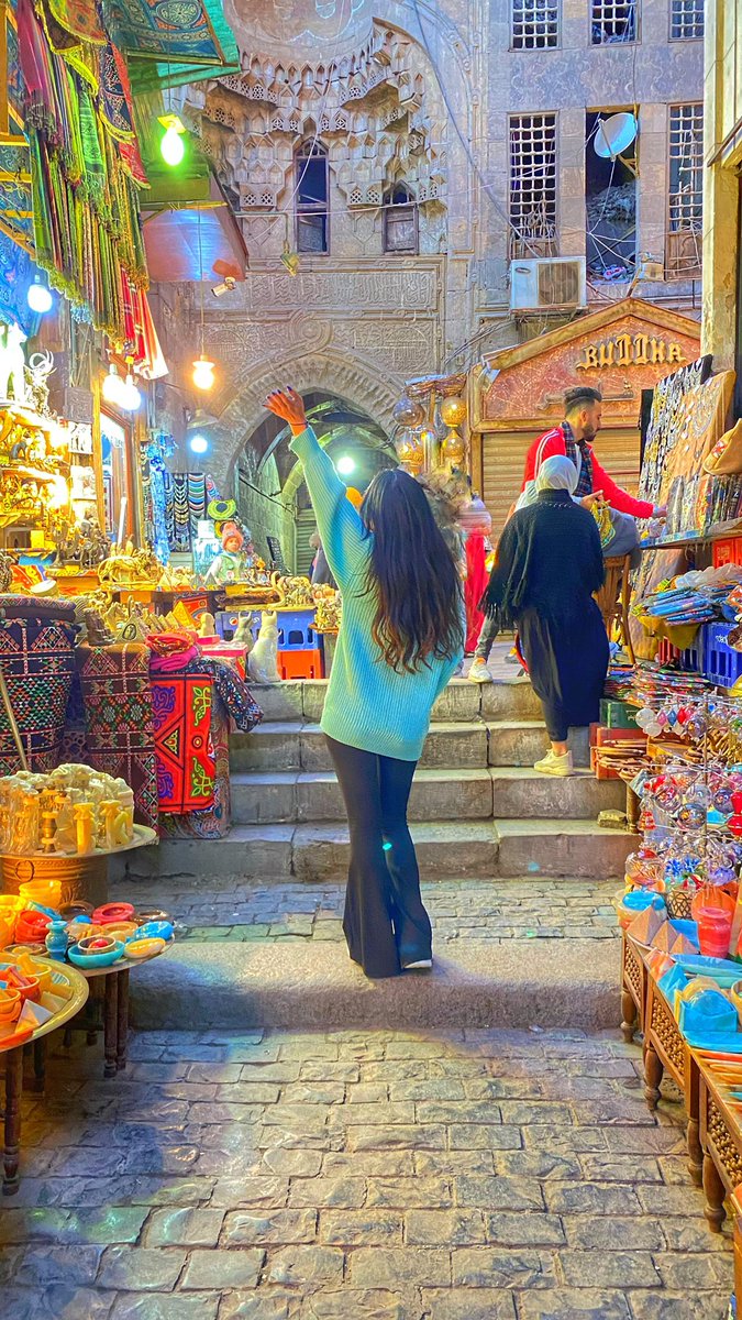 IchraqQamar's tweet photo. Hello Egypt 🇪🇬❤️
#Cairo #Egypt #khanelkhalily https://t.co/HlIs7JTYyb