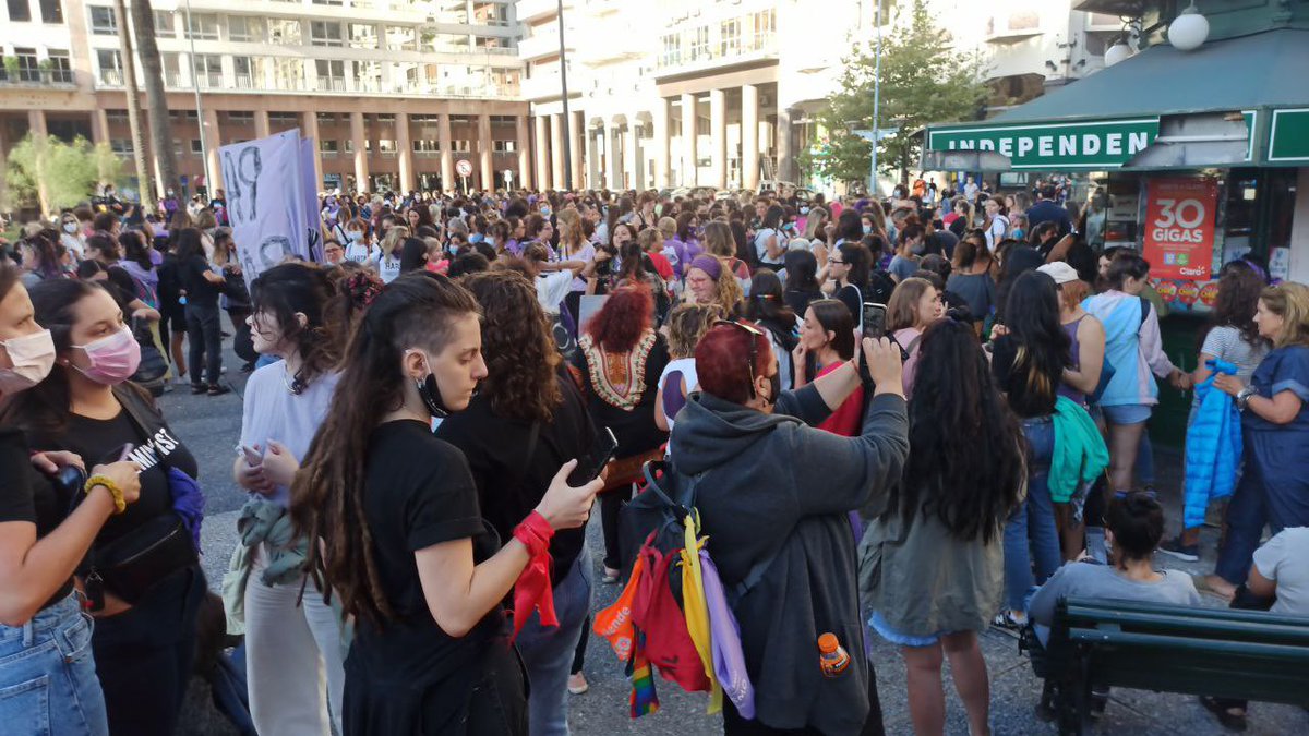 MdfaUruguay's tweet photo. Ardió Uruguay 💜✊🔥 https://t.co/ipV6Kr6E8y